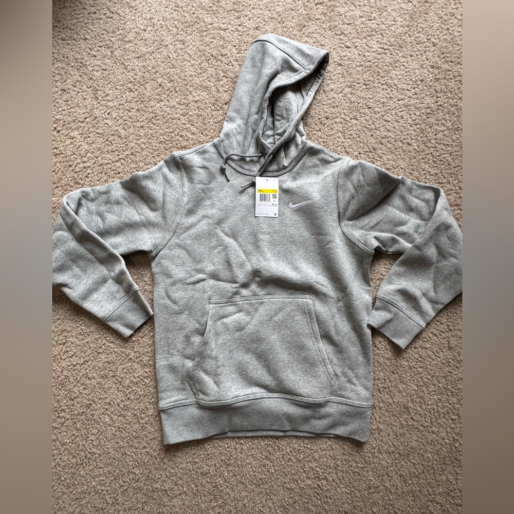 NWT Nike Hoodie Sweatshirt Club Fleece Pullover Gray Men's Size Small 611457-063